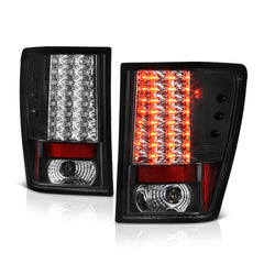 2005-2006 Jeep Grand Cherokee Black Tail Light