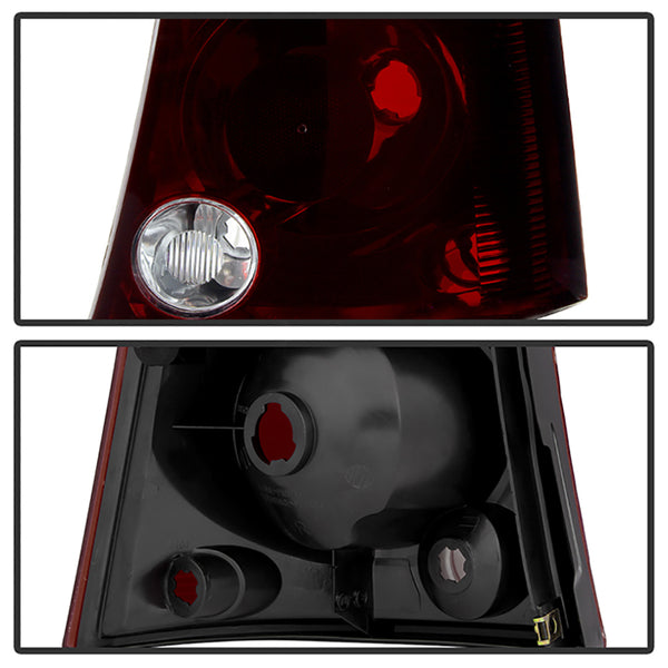 2004-2008 Chrysler Pacifica Rosso Burgundy Tail Light