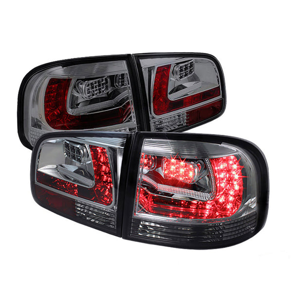 2004-2007 Volkswagen Touareg Smoked Tail Light