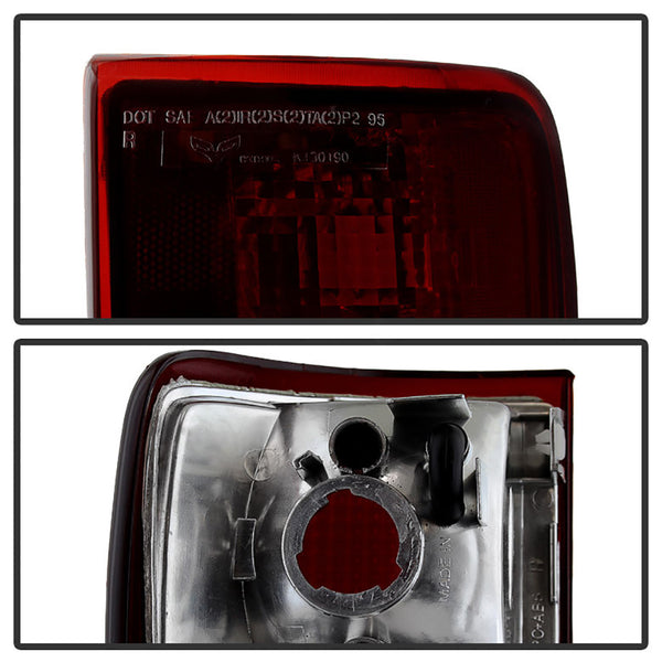 1995-2005 Chevrolet Blazer Rosso Burgundy Tail Light